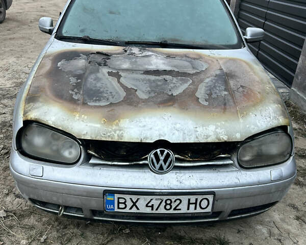 Сірий Фольксваген Гольф, об'ємом двигуна 1.6 л та пробігом 200 тис. км за 1700 $, фото 14 на Automoto.ua