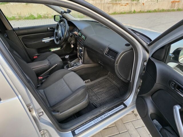 Серый Фольксваген Гольф, объемом двигателя 1.9 л и пробегом 368 тыс. км за 2999 $, фото 6 на Automoto.ua