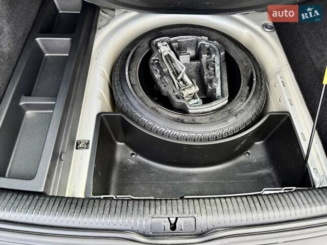 Сірий Фольксваген Гольф, об'ємом двигуна 1.6 л та пробігом 201 тис. км за 4650 $, фото 23 на Automoto.ua