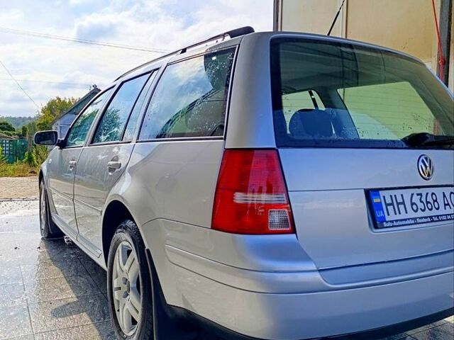 Фольксваген Гольф 2003 в Березовке на Automoto.ua Серый Фольксваген Гольф, объемом двигателя 2 л и пробегом 222 тыс. км за 5650 $, фото 4 на Automoto.ua