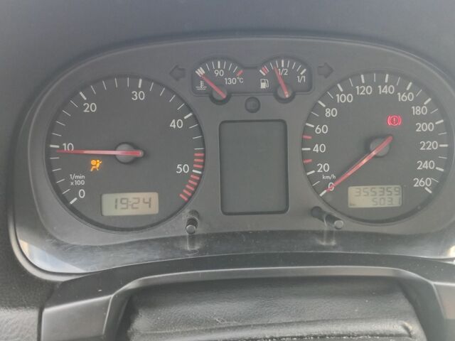 Сірий Фольксваген Гольф, об'ємом двигуна 1.9 л та пробігом 355 тис. км за 2850 $, фото 4 на Automoto.ua