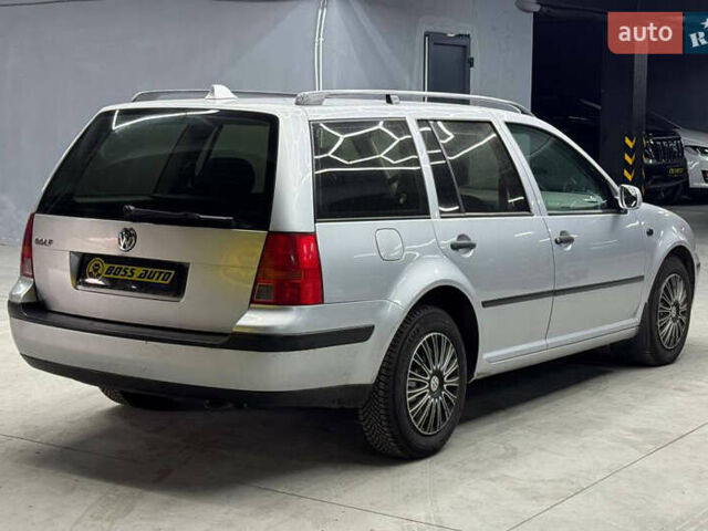 Серый Фольксваген Гольф, объемом двигателя 1.39 л и пробегом 246 тыс. км за 4700 $, фото 5 на Automoto.ua