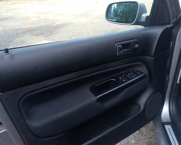 Сірий Фольксваген Гольф, об'ємом двигуна 1.6 л та пробігом 211 тис. км за 4600 $, фото 19 на Automoto.ua