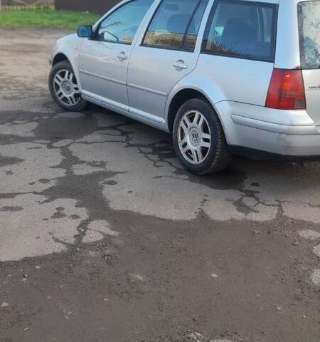 Серый Фольксваген Гольф, объемом двигателя 1.9 л и пробегом 330 тыс. км за 2400 $, фото 4 на Automoto.ua