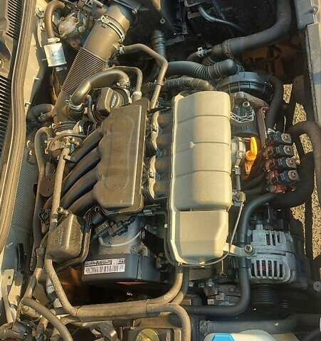 Серый Фольксваген Гольф, объемом двигателя 1.98 л и пробегом 231 тыс. км за 4350 $, фото 5 на Automoto.ua