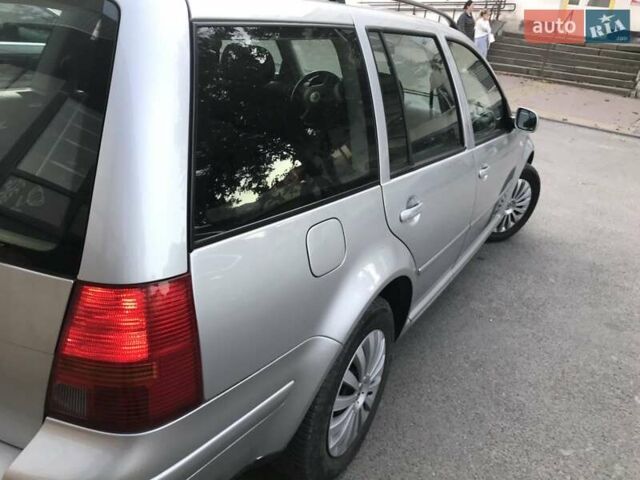 Фольксваген Гольф 2003 у Теребовле на Automoto.ua Сірий Фольксваген Гольф, об'ємом двигуна 1.39 л та пробігом 219 тис. км за 4499 $, фото 9 на Automoto.ua