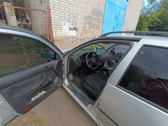 Серый Фольксваген Гольф, объемом двигателя 1.9 л и пробегом 441 тыс. км за 2200 $, фото 11 на Automoto.ua