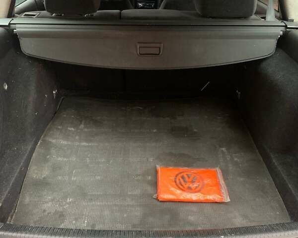 Серый Фольксваген Гольф, объемом двигателя 1.9 л и пробегом 350 тыс. км за 2250 $, фото 5 на Automoto.ua