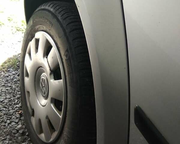 Серый Фольксваген Гольф, объемом двигателя 1.6 л и пробегом 332 тыс. км за 4500 $, фото 7 на Automoto.ua