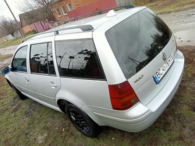 Серый Фольксваген Гольф, объемом двигателя 1.9 л и пробегом 321 тыс. км за 3200 $, фото 4 на Automoto.ua