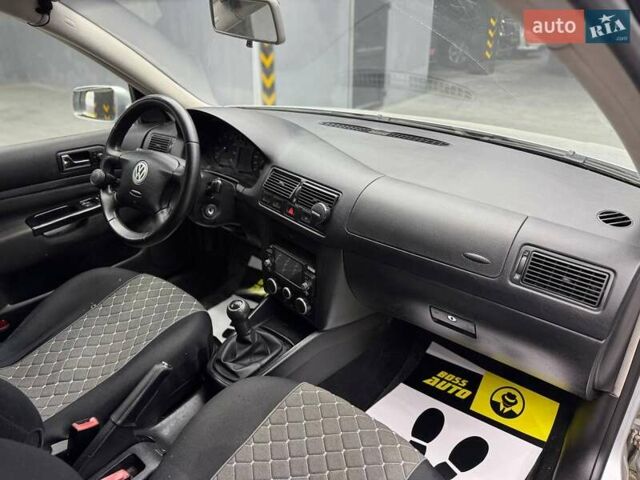 Серый Фольксваген Гольф, объемом двигателя 1.39 л и пробегом 246 тыс. км за 4700 $, фото 15 на Automoto.ua
