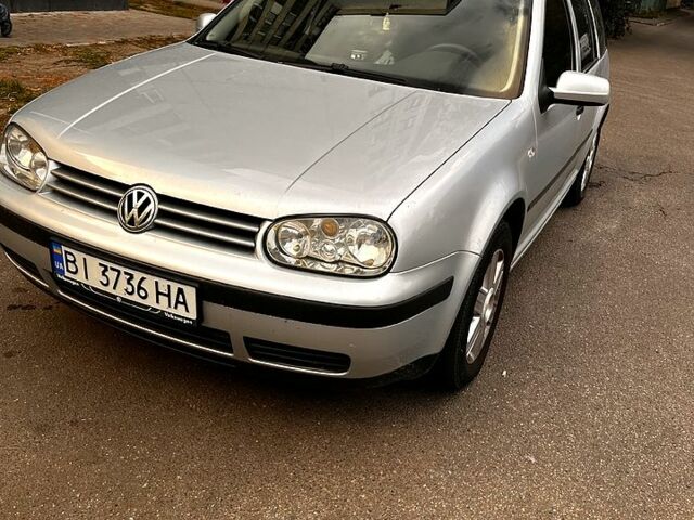 Сірий Фольксваген Гольф, об'ємом двигуна 1.6 л та пробігом 226 тис. км за 4350 $, фото 1 на Automoto.ua