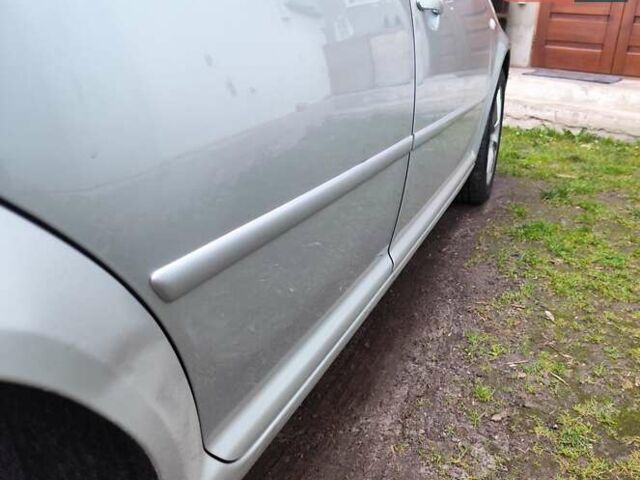 Сірий Фольксваген Гольф, об'ємом двигуна 1.6 л та пробігом 323 тис. км за 4500 $, фото 27 на Automoto.ua