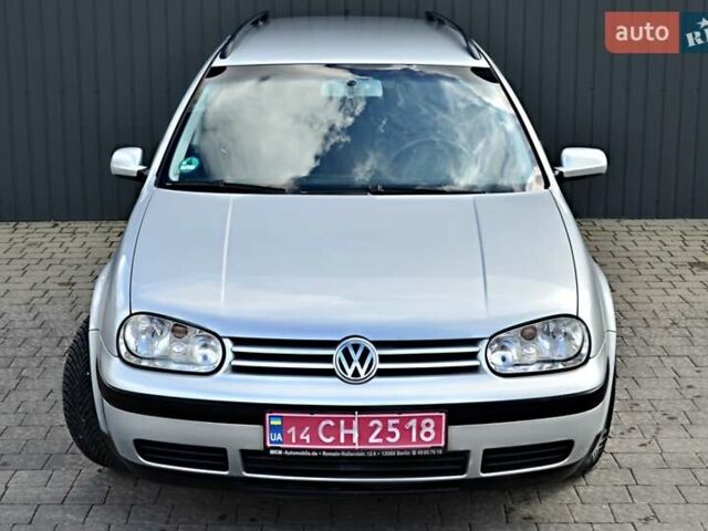 Серый Фольксваген Гольф, объемом двигателя 1.6 л и пробегом 201 тыс. км за 4490 $, фото 11 на Automoto.ua