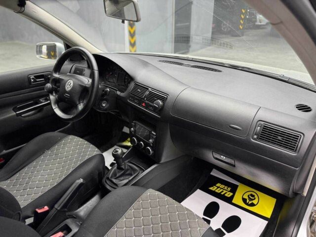 Серый Фольксваген Гольф, объемом двигателя 1.4 л и пробегом 246 тыс. км за 4700 $, фото 5 на Automoto.ua