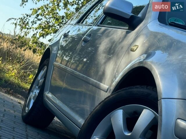 Серый Фольксваген Гольф, объемом двигателя 1.6 л и пробегом 260 тыс. км за 4680 $, фото 11 на Automoto.ua
