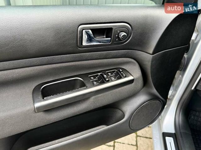 Серый Фольксваген Гольф, объемом двигателя 1.6 л и пробегом 201 тыс. км за 4490 $, фото 37 на Automoto.ua