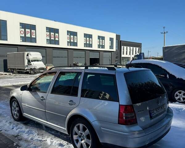 Серый Фольксваген Гольф, объемом двигателя 1.6 л и пробегом 300 тыс. км за 4400 $, фото 3 на Automoto.ua