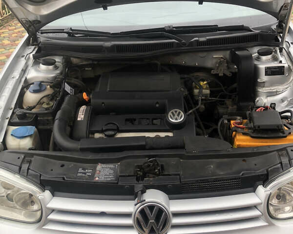 Сірий Фольксваген Гольф, об'ємом двигуна 1.39 л та пробігом 226 тис. км за 3850 $, фото 16 на Automoto.ua