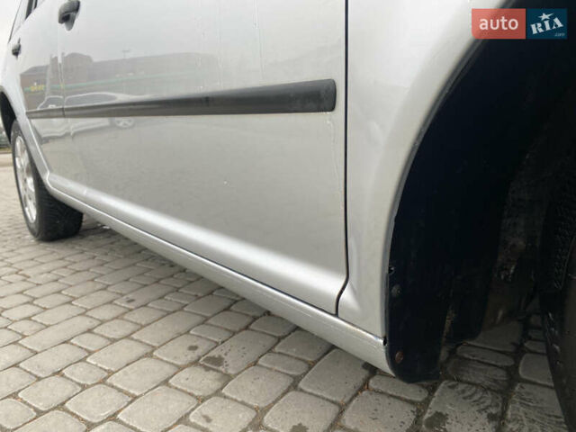 Серый Фольксваген Гольф, объемом двигателя 1.6 л и пробегом 199 тыс. км за 5100 $, фото 5 на Automoto.ua