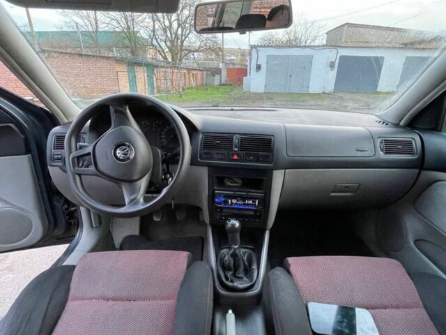 Серый Фольксваген Гольф, объемом двигателя 1.9 л и пробегом 327 тыс. км за 2350 $, фото 1 на Automoto.ua