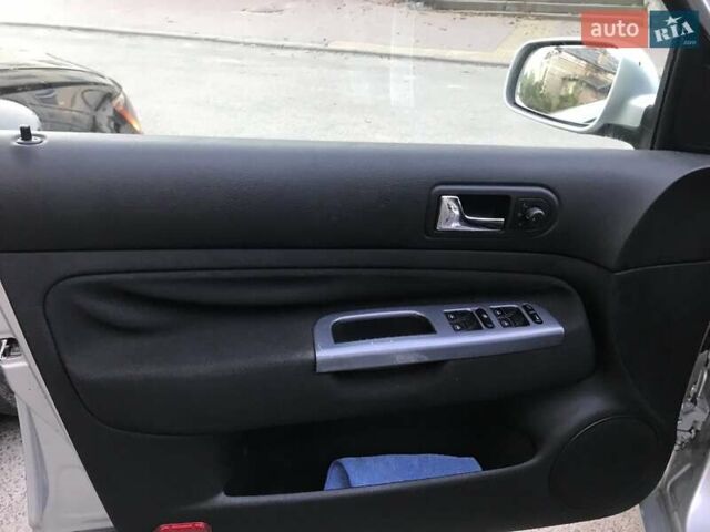 Фольксваген Гольф 2003 у Теребовле на Automoto.ua Сірий Фольксваген Гольф, об'ємом двигуна 1.39 л та пробігом 219 тис. км за 4499 $, фото 18 на Automoto.ua