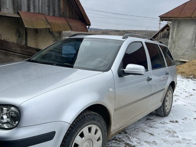Серый Фольксваген Гольф, объемом двигателя 1.6 л и пробегом 193 тыс. км за 4500 $, фото 3 на Automoto.ua