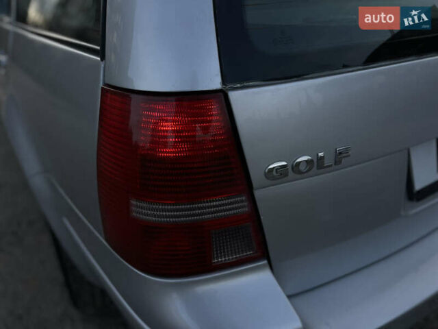 Серый Фольксваген Гольф, объемом двигателя 1.4 л и пробегом 251 тыс. км за 4150 $, фото 21 на Automoto.ua