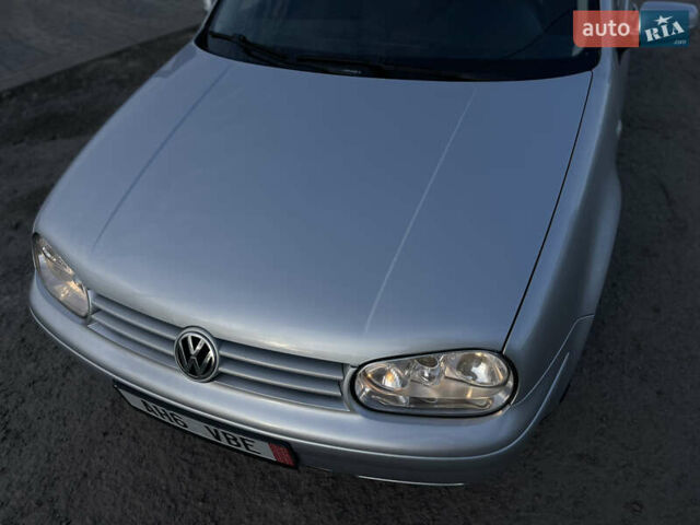 Серый Фольксваген Гольф, объемом двигателя 1.4 л и пробегом 251 тыс. км за 4150 $, фото 9 на Automoto.ua
