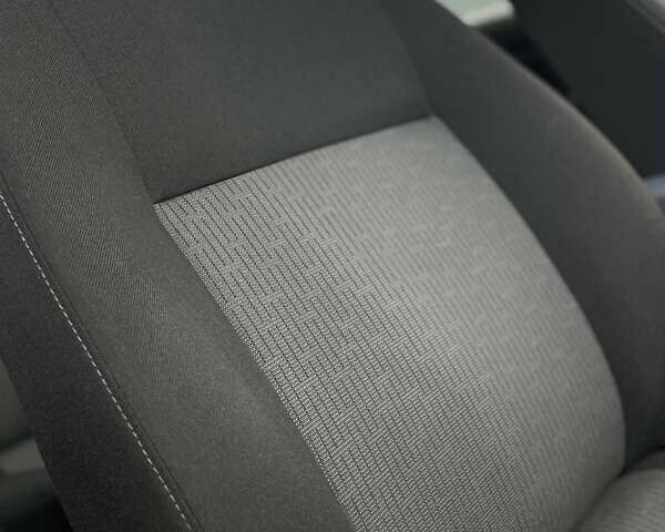 Сірий Фольксваген Гольф, об'ємом двигуна 1.6 л та пробігом 199 тис. км за 5649 $, фото 24 на Automoto.ua