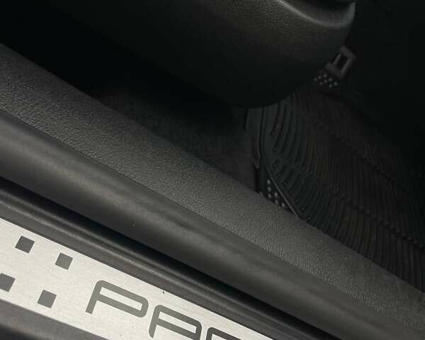 Сірий Фольксваген Гольф, об'ємом двигуна 1.6 л та пробігом 199 тис. км за 5649 $, фото 23 на Automoto.ua