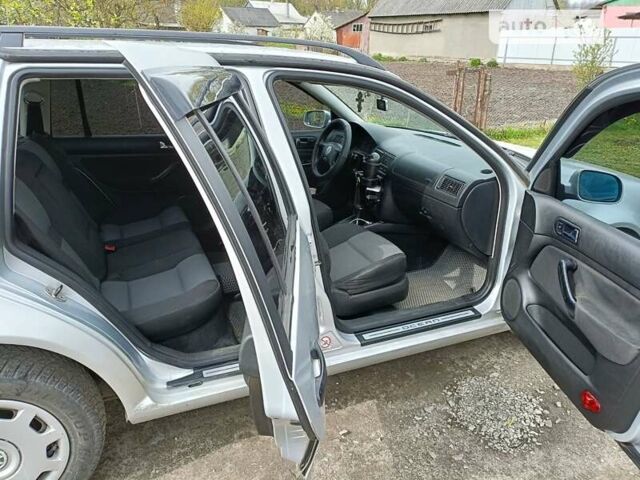 Серый Фольксваген Гольф, объемом двигателя 1.9 л и пробегом 335 тыс. км за 4200 $, фото 5 на Automoto.ua