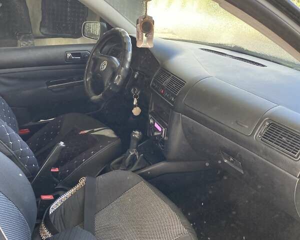 Серый Фольксваген Гольф, объемом двигателя 1.9 л и пробегом 308 тыс. км за 4300 $, фото 5 на Automoto.ua