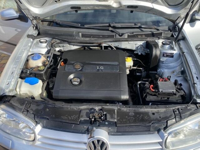 Сірий Фольксваген Гольф, об'ємом двигуна 1.6 л та пробігом 280 тис. км за 3200 $, фото 22 на Automoto.ua
