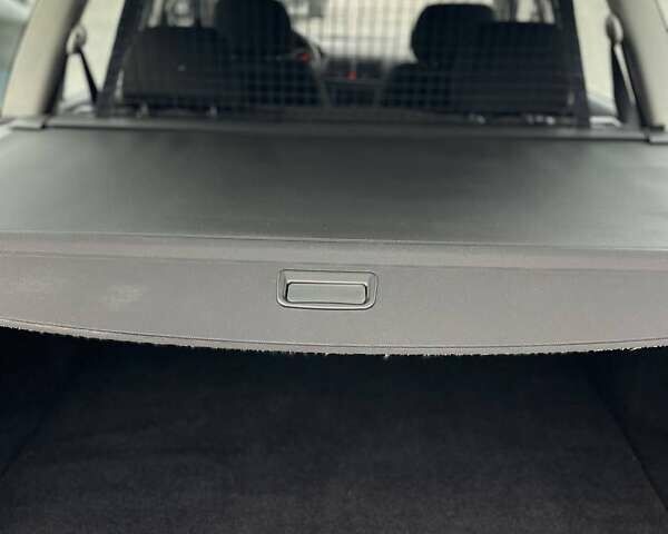 Сірий Фольксваген Гольф, об'ємом двигуна 1.6 л та пробігом 199 тис. км за 5649 $, фото 44 на Automoto.ua