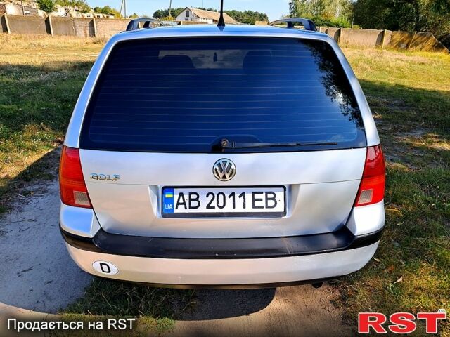 Фольксваген Гольф 2004 в Гайсине на Automoto.ua Серый Фольксваген Гольф, объемом двигателя 1.6 л и пробегом 200 тыс. км за 4500 $, фото 3 на Automoto.ua