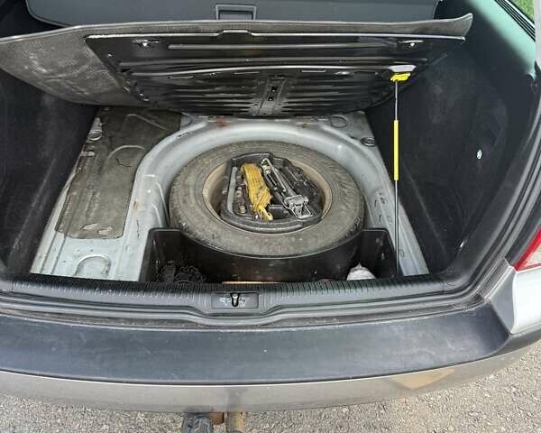 Сірий Фольксваген Гольф, об'ємом двигуна 1.9 л та пробігом 334 тис. км за 4500 $, фото 10 на Automoto.ua