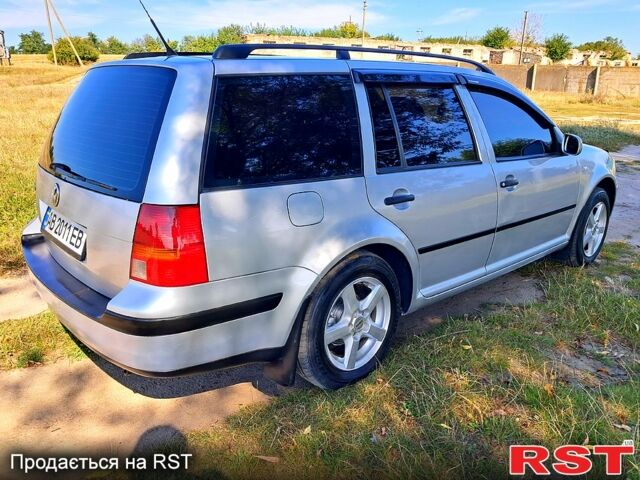 Фольксваген Гольф 2004 в Гайсине на Automoto.ua Серый Фольксваген Гольф, объемом двигателя 1.6 л и пробегом 200 тыс. км за 4500 $, фото 4 на Automoto.ua