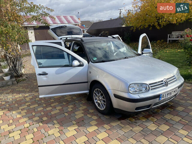 Серый Фольксваген Гольф, объемом двигателя 1.6 л и пробегом 280 тыс. км за 3200 $, фото 18 на Automoto.ua