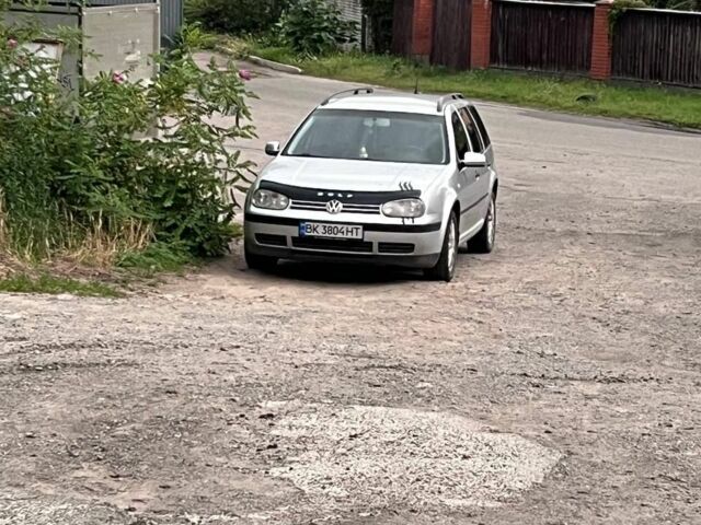 Серый Фольксваген Гольф, объемом двигателя 1.6 л и пробегом 260 тыс. км за 4450 $, фото 7 на Automoto.ua