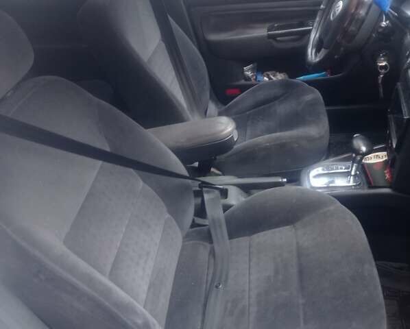 Серый Фольксваген Гольф, объемом двигателя 1.6 л и пробегом 302 тыс. км за 4400 $, фото 3 на Automoto.ua