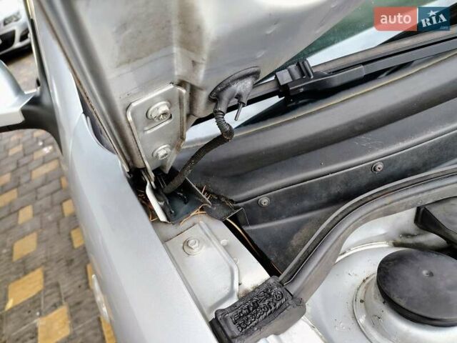 Серый Фольксваген Гольф, объемом двигателя 1.4 л и пробегом 220 тыс. км за 4500 $, фото 100 на Automoto.ua