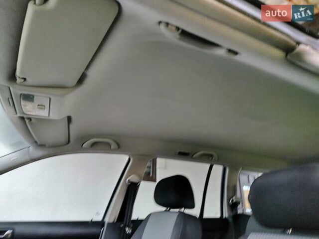 Серый Фольксваген Гольф, объемом двигателя 1.4 л и пробегом 220 тыс. км за 4500 $, фото 77 на Automoto.ua