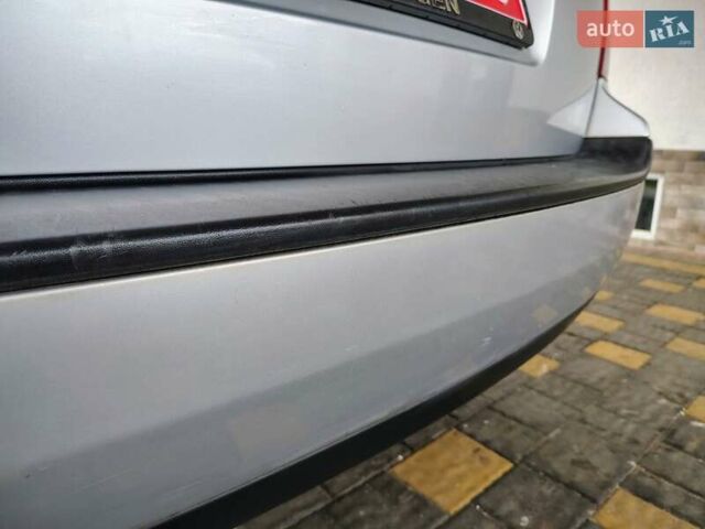 Серый Фольксваген Гольф, объемом двигателя 1.4 л и пробегом 220 тыс. км за 4500 $, фото 40 на Automoto.ua