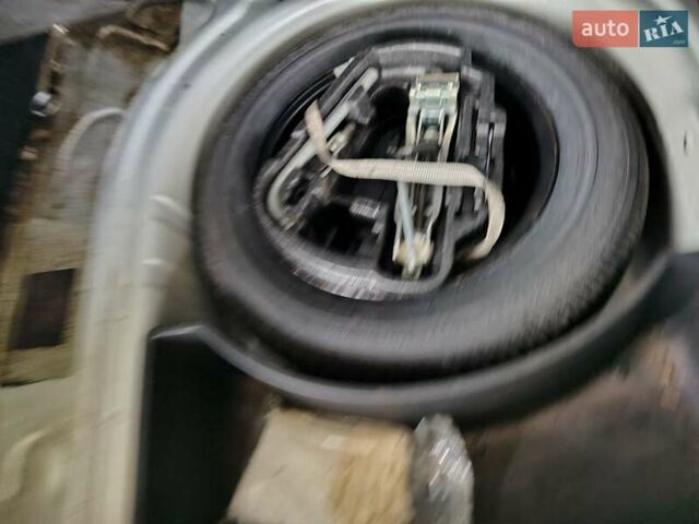 Серый Фольксваген Гольф, объемом двигателя 1.4 л и пробегом 220 тыс. км за 4500 $, фото 50 на Automoto.ua