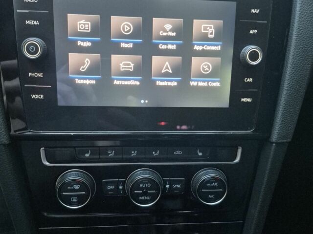 Серый Фольксваген Гольф, объемом двигателя 1.9 л и пробегом 300 тыс. км за 12700 $, фото 4 на Automoto.ua