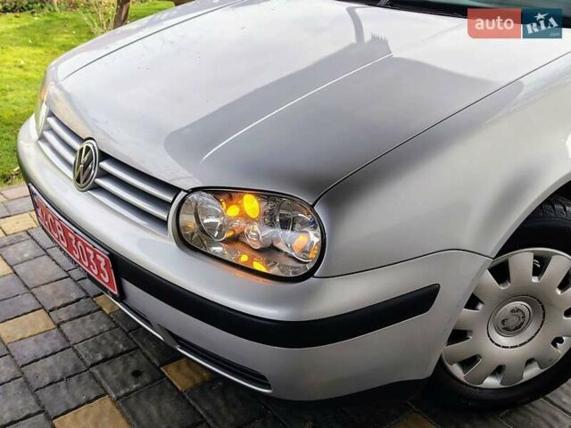 Серый Фольксваген Гольф, объемом двигателя 1.4 л и пробегом 220 тыс. км за 4500 $, фото 8 на Automoto.ua