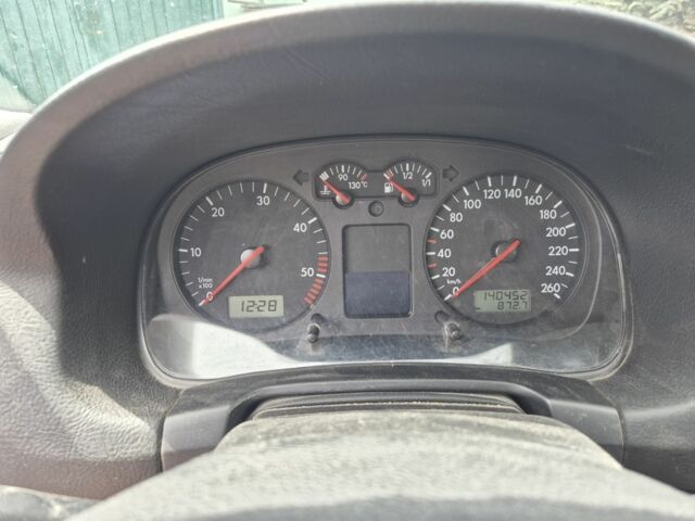 Сірий Фольксваген Гольф, об'ємом двигуна 1.9 л та пробігом 140 тис. км за 5500 $, фото 6 на Automoto.ua