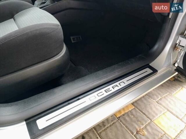 Серый Фольксваген Гольф, объемом двигателя 1.4 л и пробегом 220 тыс. км за 4500 $, фото 89 на Automoto.ua