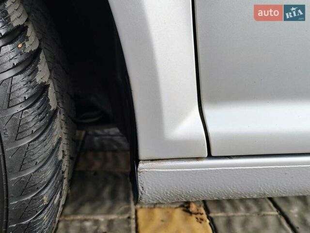 Серый Фольксваген Гольф, объемом двигателя 1.4 л и пробегом 220 тыс. км за 4500 $, фото 22 на Automoto.ua